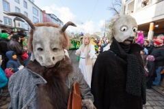 Maskenspiel beim Karneval in Bremen